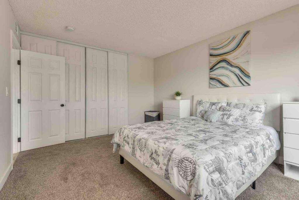 Cozy Home! 16 Min Away From Strip And Fremont Las Vegas Exteriör bild